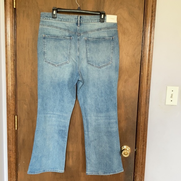 Express super high rise cropped flare jean w bling details size 14 - Picture 15 of 17